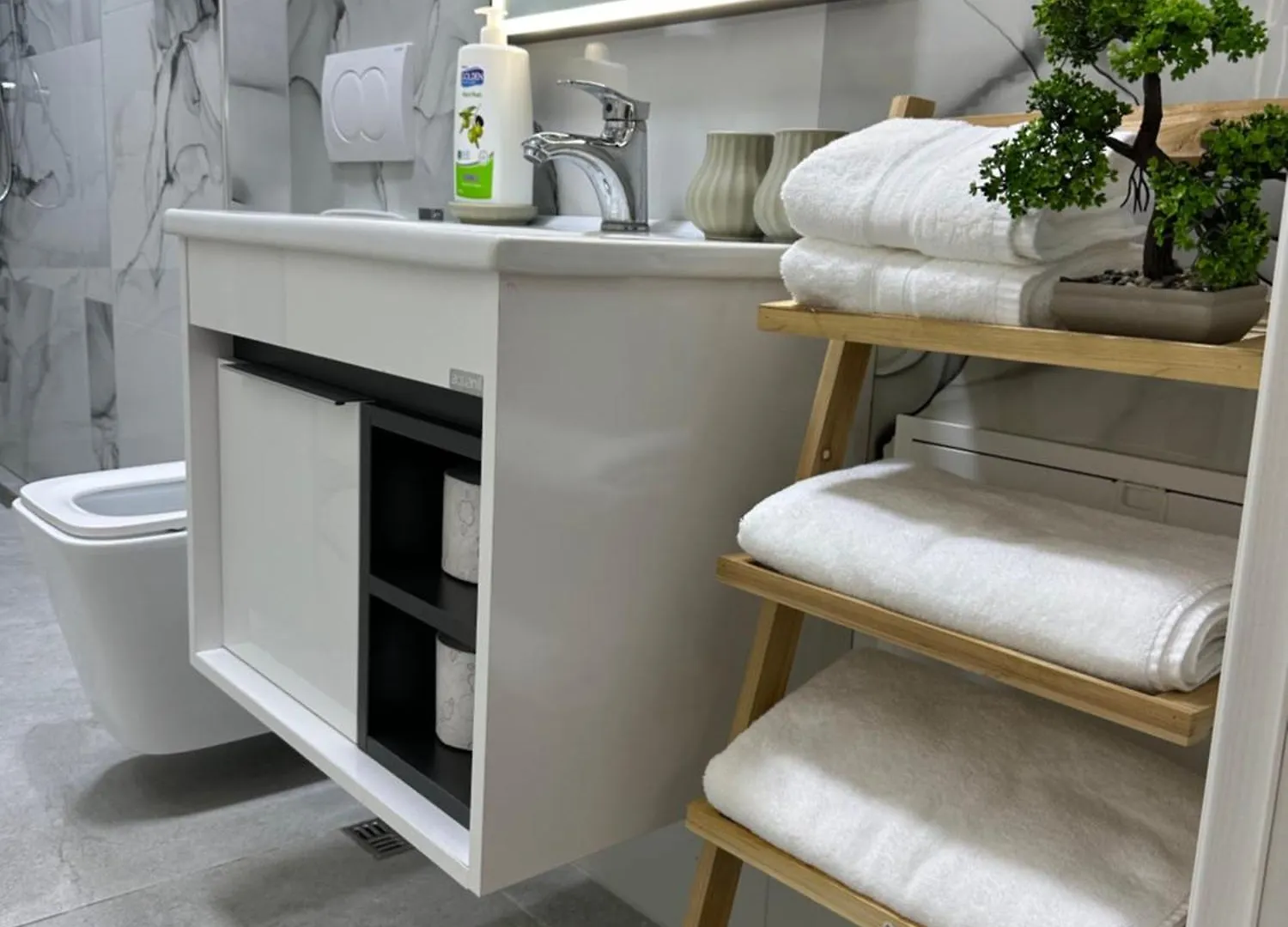 Isea Studio Apartment Korça